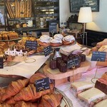 用戶對於THE BAKE的評論圖