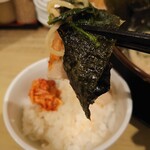 用户对于横濱家系ラーメン 神山 松屋町店的评论图