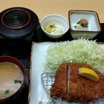 用戶對於とんかつ伊勢  新宿野村ビル店的評論圖