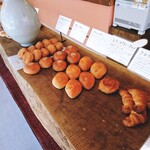 用户对于アン ジュール的评论图