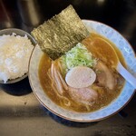 用户对于ラーメン ツバメ的评论图