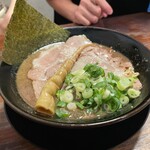 用户对于濃厚らーめん 驚麺屋的评论图