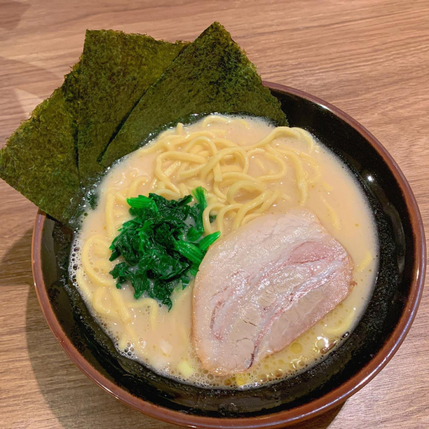 用户对于横浜家系ラーメン 武田家 旭川店的评论图