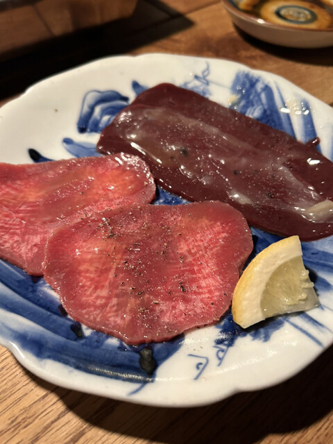 用户对于日本酒と焼肉 吉岡太一的评论高清图