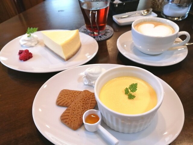 用戶對於m.k.Cafe的評論高清圖