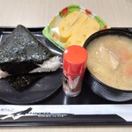 用户对于おにぎりのありんこ オーロラタウン店的评论图