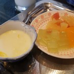 用户对于クリスタル ジョジョ 栄町店的评论图