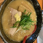 用户对于麺や 亀陣的评论图