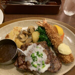 用户对于ロイヤルホスト 桜川店的评论图