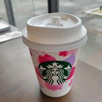 用户对于スターバックスコーヒー ビバスクエア京都 梅小路公園店的评论图