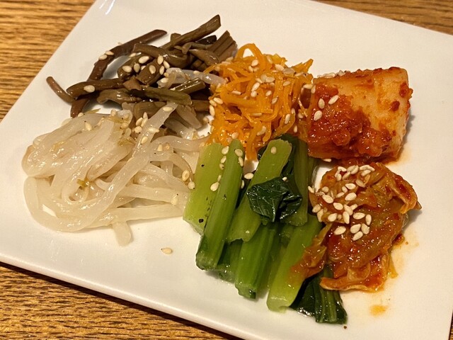 用户对于和牛焼肉 牛WAKA丸 新橋店的评论高清图