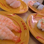 用户对于スシロー 福岡神松寺店的评论图