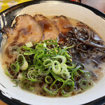 用戶對於とんこつラーメン 薫的評論圖
