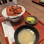 用戶對於ドライブインいとう豚丼名人 新千歳空港店的評論圖