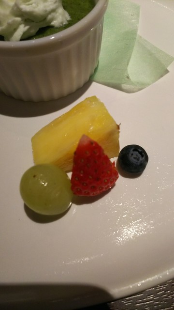 用户对于チーズフォンデュ＆ステーキ＆ワイン ケルン 本店的评论高清图