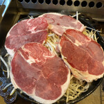 用戶對於まるごと北海道 ジンギスカン店的評論圖