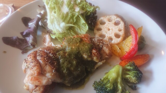 用户对于Cafe&Diningbar With Cat's Lamp的评论高清图