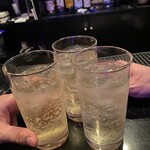 用户对于BAR TAKUNOMI的评论图