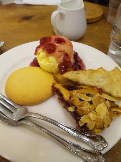 User's review image for ステラおばさんのクッキー 高槻阪急店