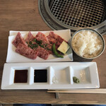 User's review image for 焼肉 The INNOCENT CARVERY 新丸ビル店