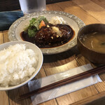 用戶對於山本のハンバーグ 新橋食堂的評論圖