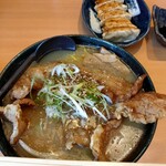 用户对于らぁめん銀波露 札幌手稲店的评论图