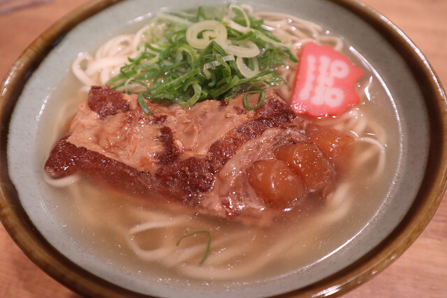 用户对于みやぶたと沖縄料理 沖炭的评论图