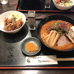 用户对于きんちゃん的评论图