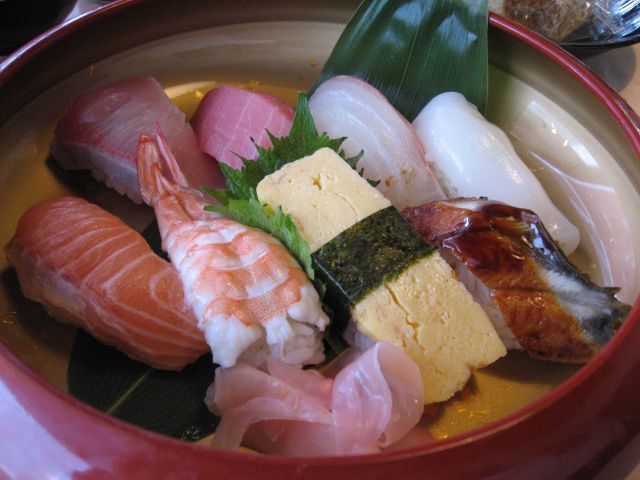 用户对于すし成的评论图