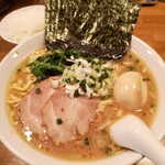 User's review image for 神楽坂家系ラーメン モンタナ