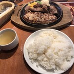 用户对于鉄板王国 町田店的评论图
