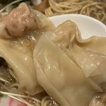 用户对于中華そば かみなり雲呑的评论图