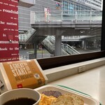 用户对于マクドナルド 小倉駅前店的评论图