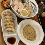 用戶對於塩元帥 西中島店的評論圖
