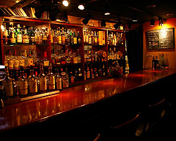 用戶對於BAR　KNOTT的評論圖
