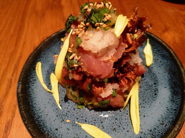 用戶對於八文字的評論高清圖