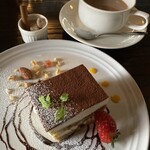 User's review image for CAF'E MID STAMP EBISU