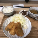用戶對於三陽食堂的評論圖