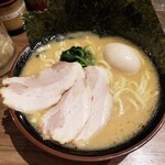 用户对于横浜家系ラーメン 武田家 旭川店的评论图