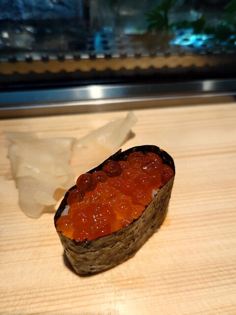 用户对于鮨の魚政的评论高清图