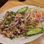 用户对于ヴィエン タイ的评论图