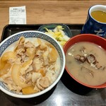 用户对于吉野家 環状７号線豊玉南店的评论图