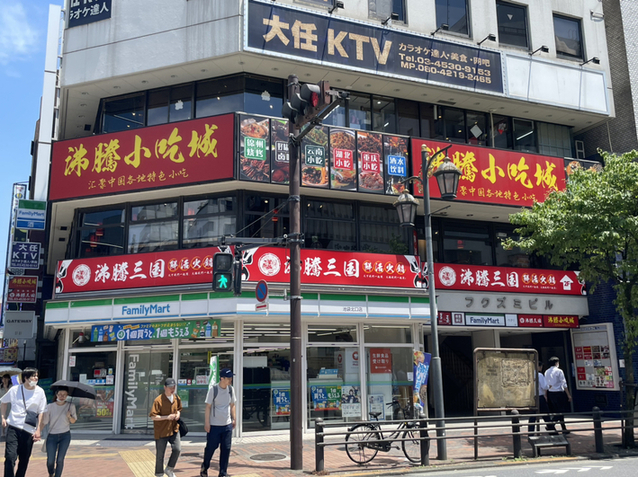 用戶對於沸騰小吃城的評論圖