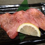 用户对于人情焼肉 昌苑 狸小路店的评论图
