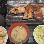 用戶對於一夜干しと海鮮丼 できたて屋 時計台店的評論圖