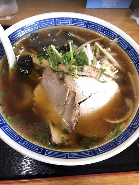 用户对于おっと！ラーメン子虎的评论高清图
