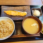 用戶對於炭火焼干物定食 しんぱち食堂 エミオ田無店的評論圖