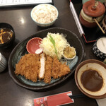 用户对于とんかつ 豚ゴリラ 新京極六角店的评论图