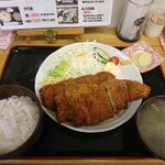 用户对于とんとん亭的评论图