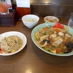 用户对于味の時計台 士別店的评论图